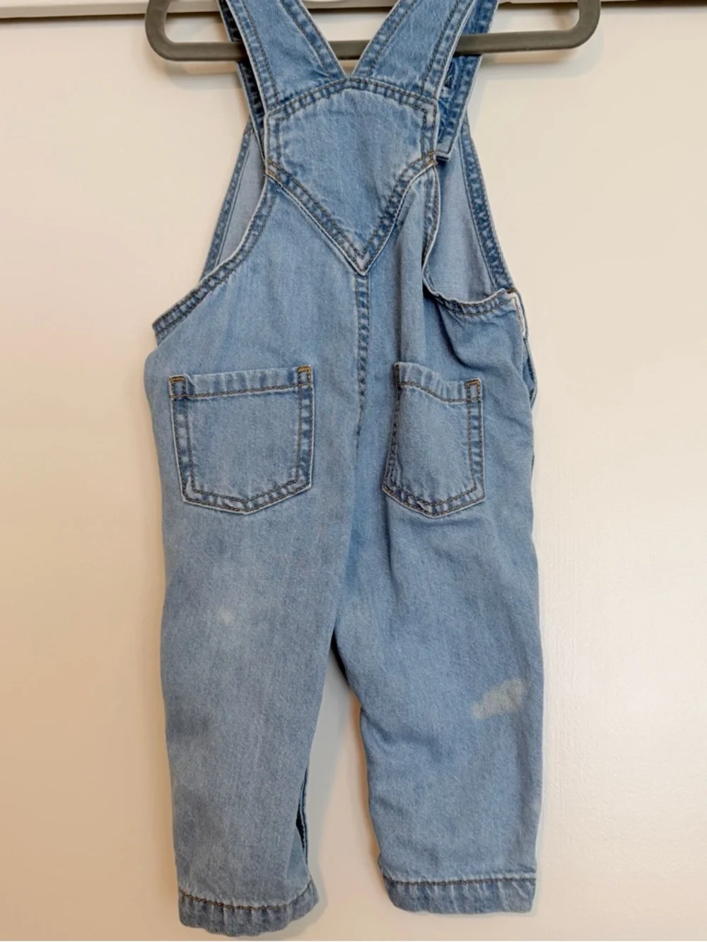 Old Navy Light Blue Denim Overalls with‎ Daisy Embroidery